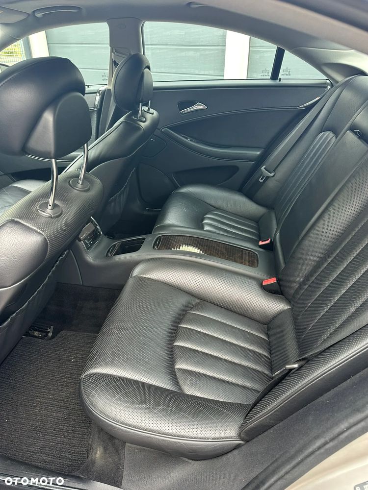 Mercedes-Benz CLS 350 - 9