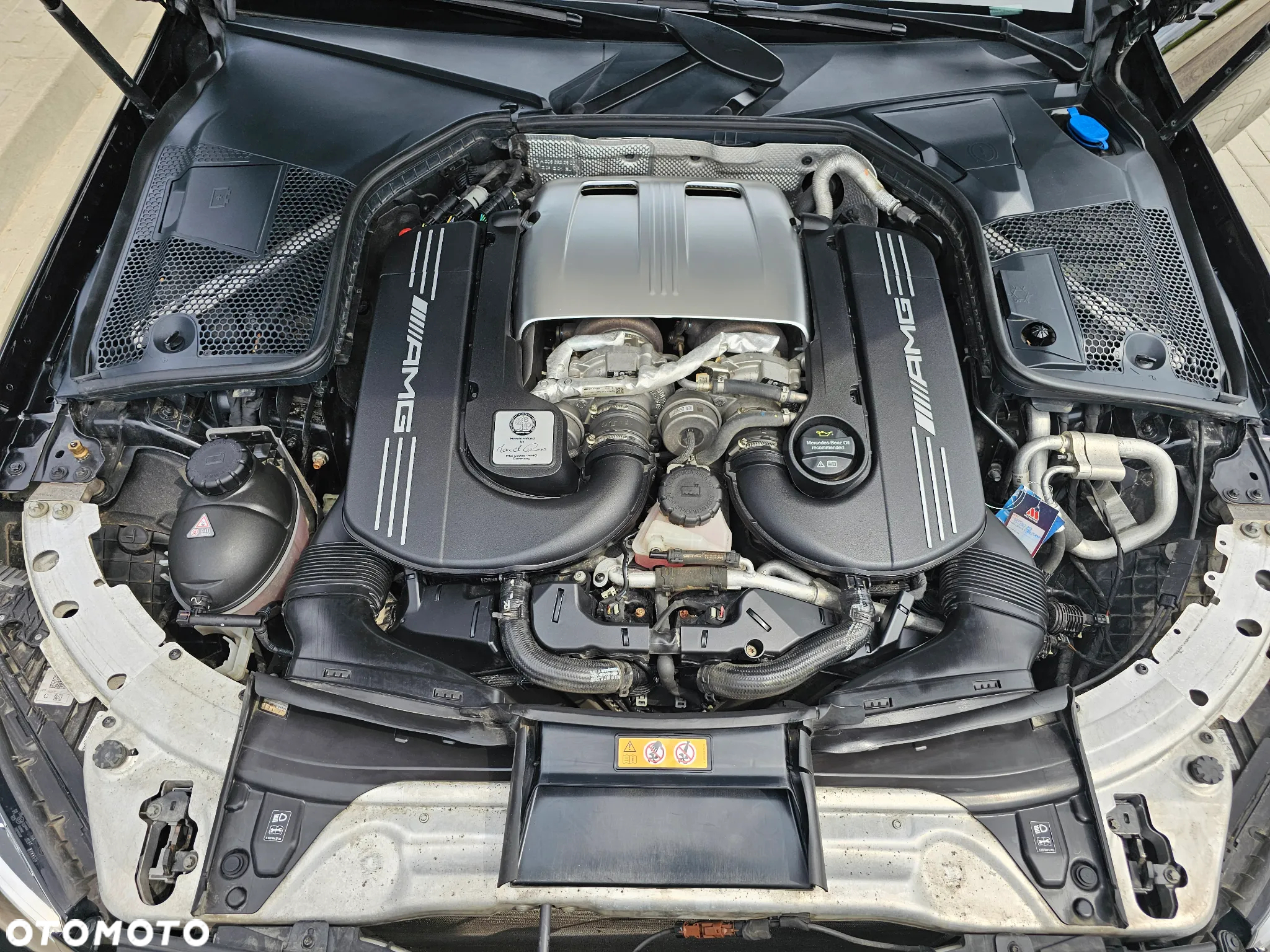 Mercedes-Benz Klasa C AMG 63 S - 9