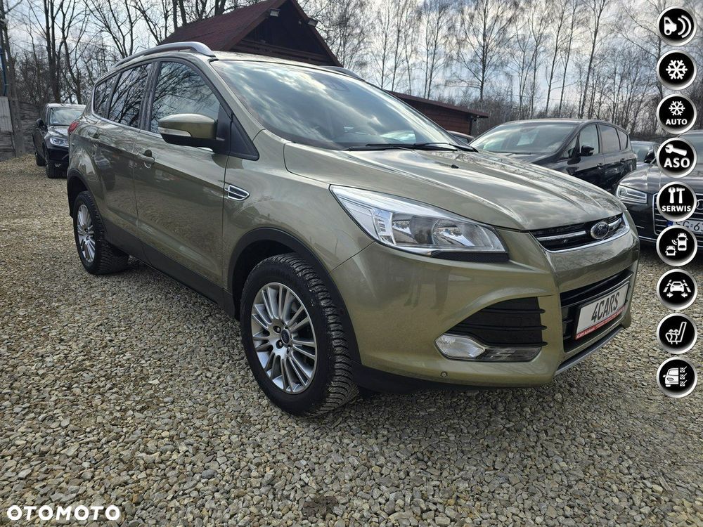Ford Kuga - 1