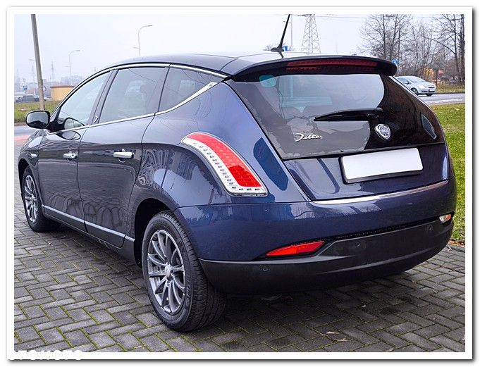 Lancia Delta 1.6 MJ Steel - 13