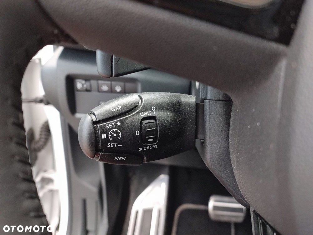Citroën C5 Aircross 1.2 PureTech Shine EAT8 - 17
