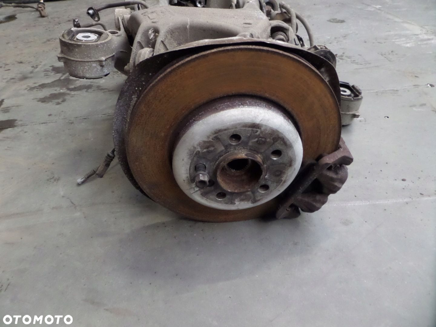 Belka Sanki zawieszenie Tył 6793802 BMW 6 F06 5 F10 F11 - 5