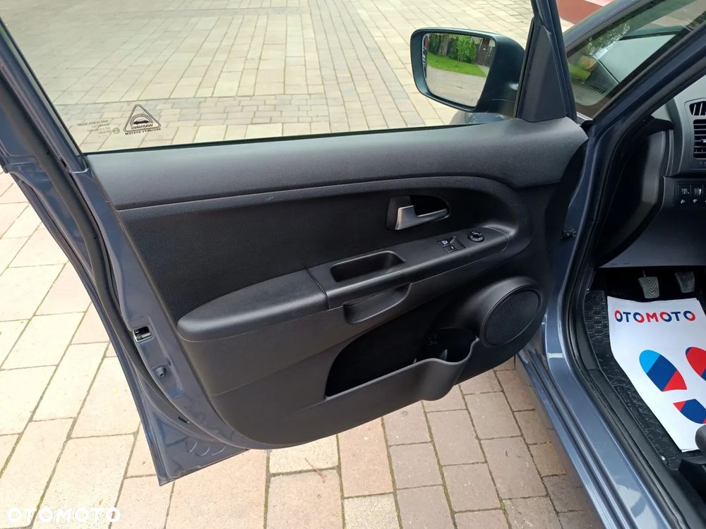 Kia Venga 1.4 CVVT Dream Team Edition - 25
