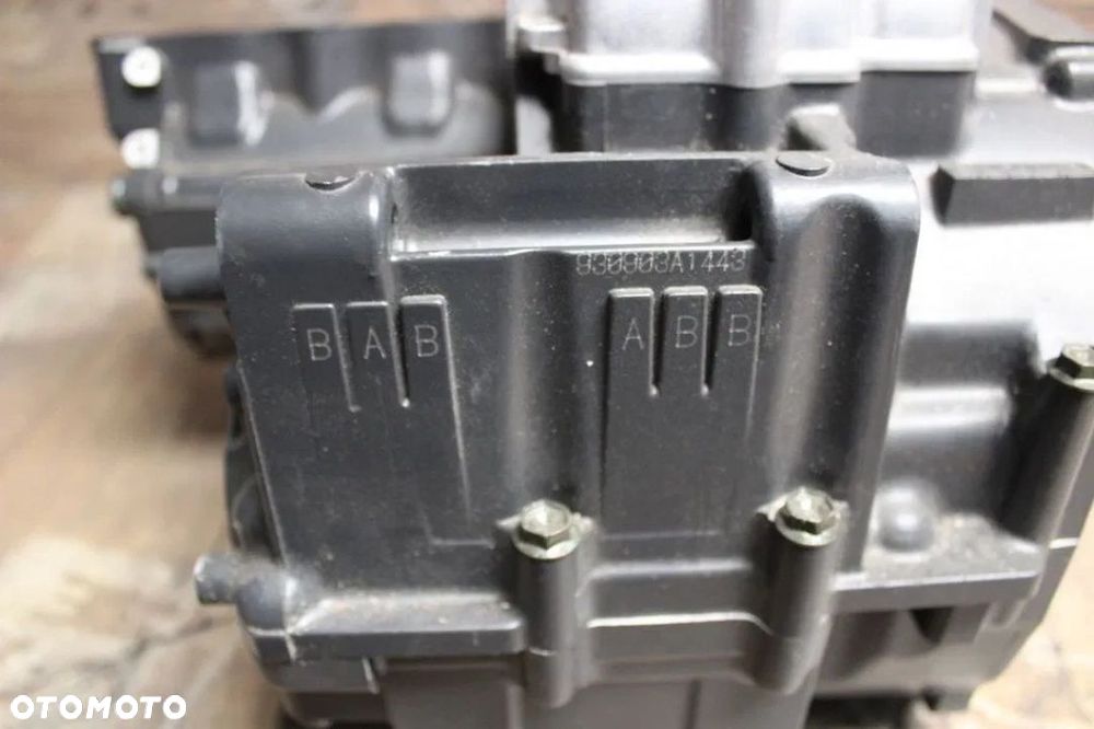 SILNIK KARTERY BLOK SUZUKI GSXR 750 GSX-R750 - 5