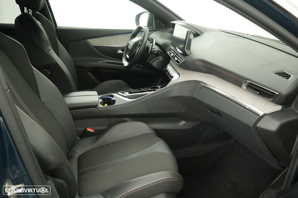 Peugeot 3008 1.2 Hybrid GT e-DCS6 - 22
