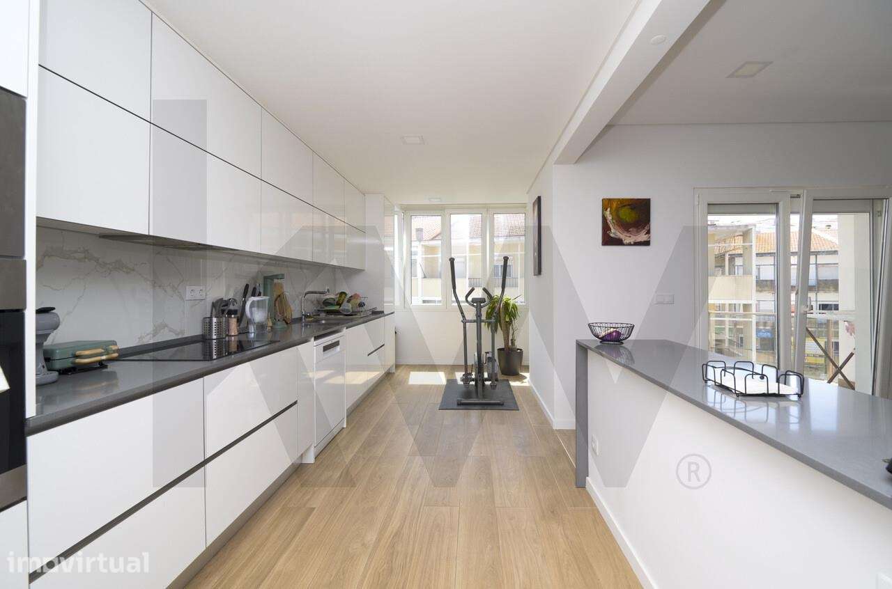 Apartamento T3 Totalmente Remodelado  – Cova da Piedade, Almada ✨ - Grande imagem: 2/31