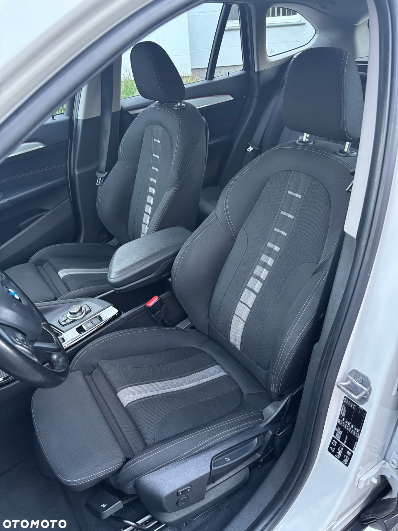 BMW X1 xDrive20d Sport Line - 9