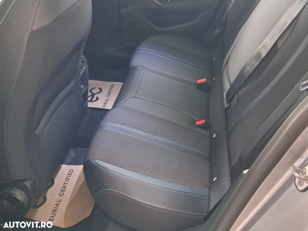 Peugeot 308 1.2L PureTech S&S EAT8 Allure Pack - 8