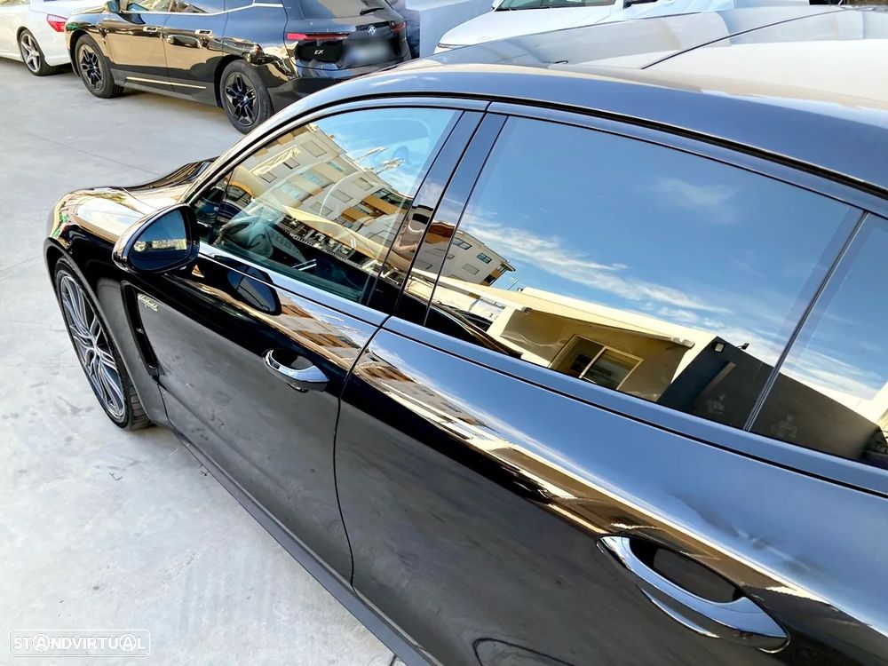 Porsche Panamera Turbo S E-Hybrid - 51
