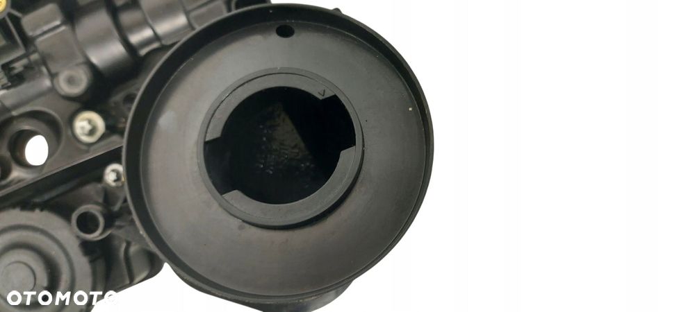 Bmw F20 E90 F30 F10 E84 Pokrywa Zaworów Głowicy N47D20C 7810584 8570828 - 7
