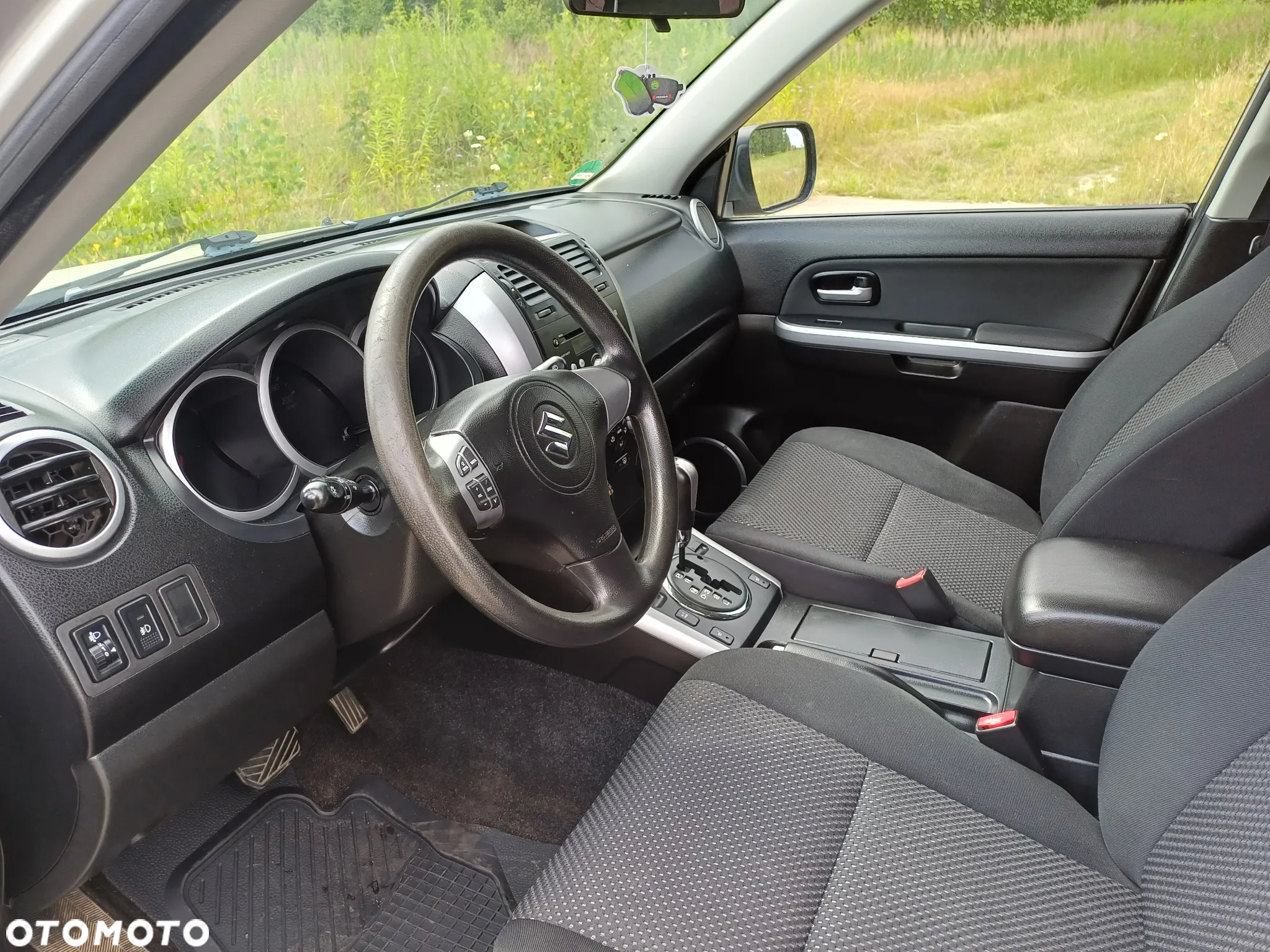 Suzuki Grand Vitara 2.0 Automatik Comfort + - 6