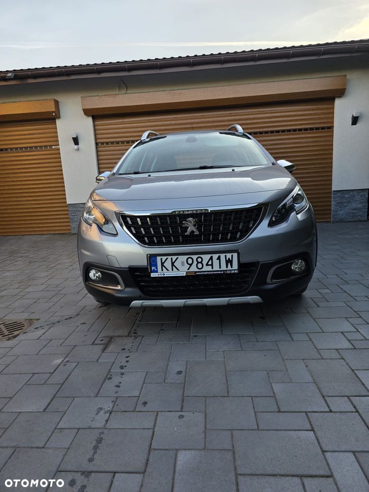 Peugeot 2008 1.2 Pure Tech Allure S&S - 2