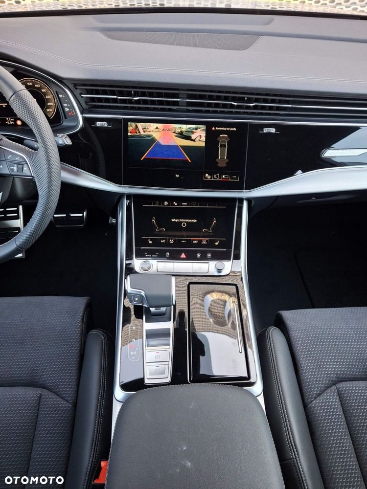 Audi Q7 - 25
