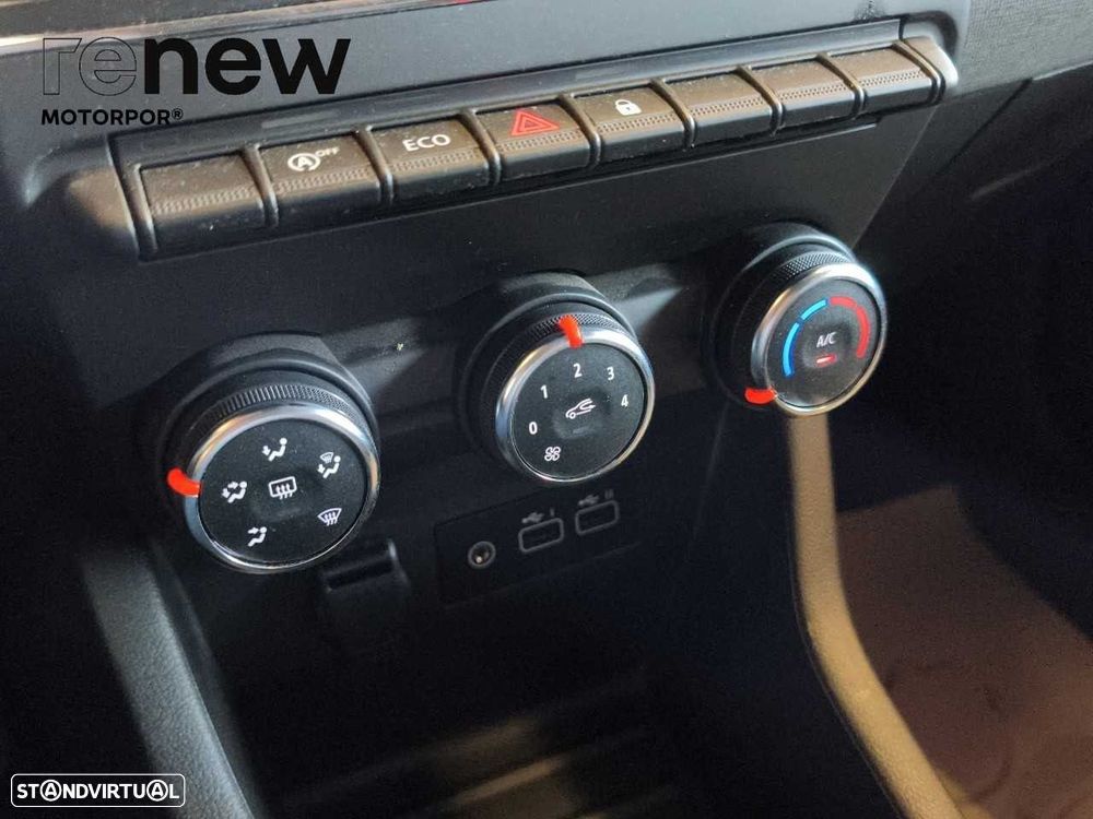 Renault Clio 1.0 TCe Evolution - 21