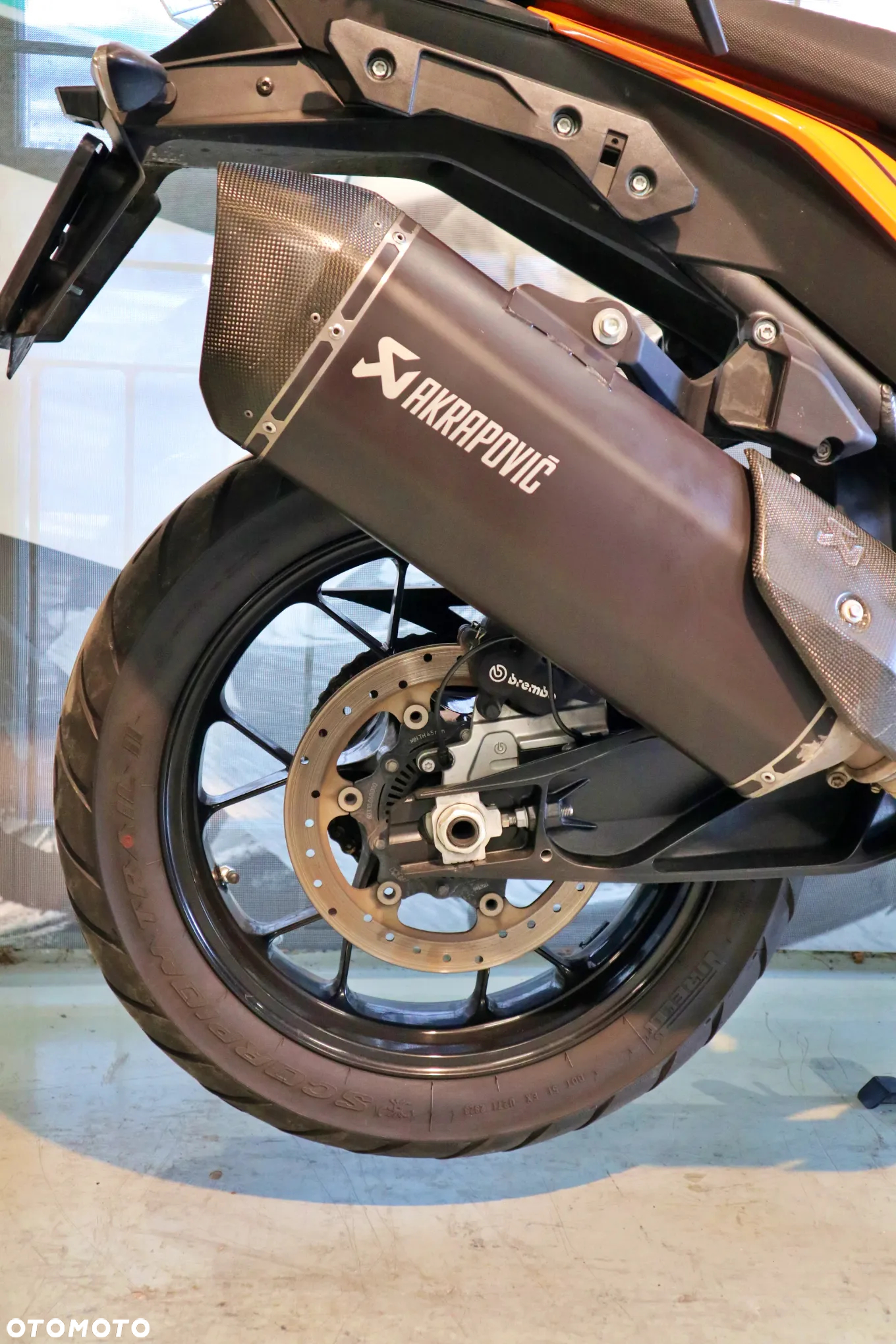 KTM Adventure - 18