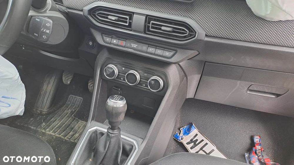 Dacia Sandero Stepway 1.0 TCe Laureate S&S - 8