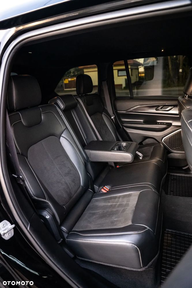 Jeep Grand Cherokee 3.6 V6 Laredo - 25