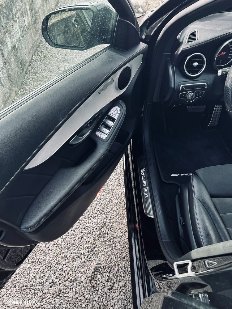 Mercedes-Benz C 300 - 6