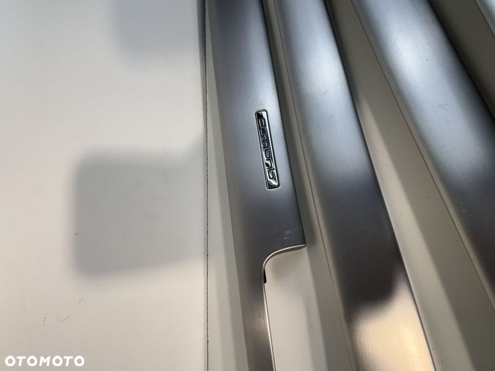 DEKORY SZCZOTKOWANE ALUMINIUM EUROPA QUATTRO Audi A4 B6/B7 Q88 - 4