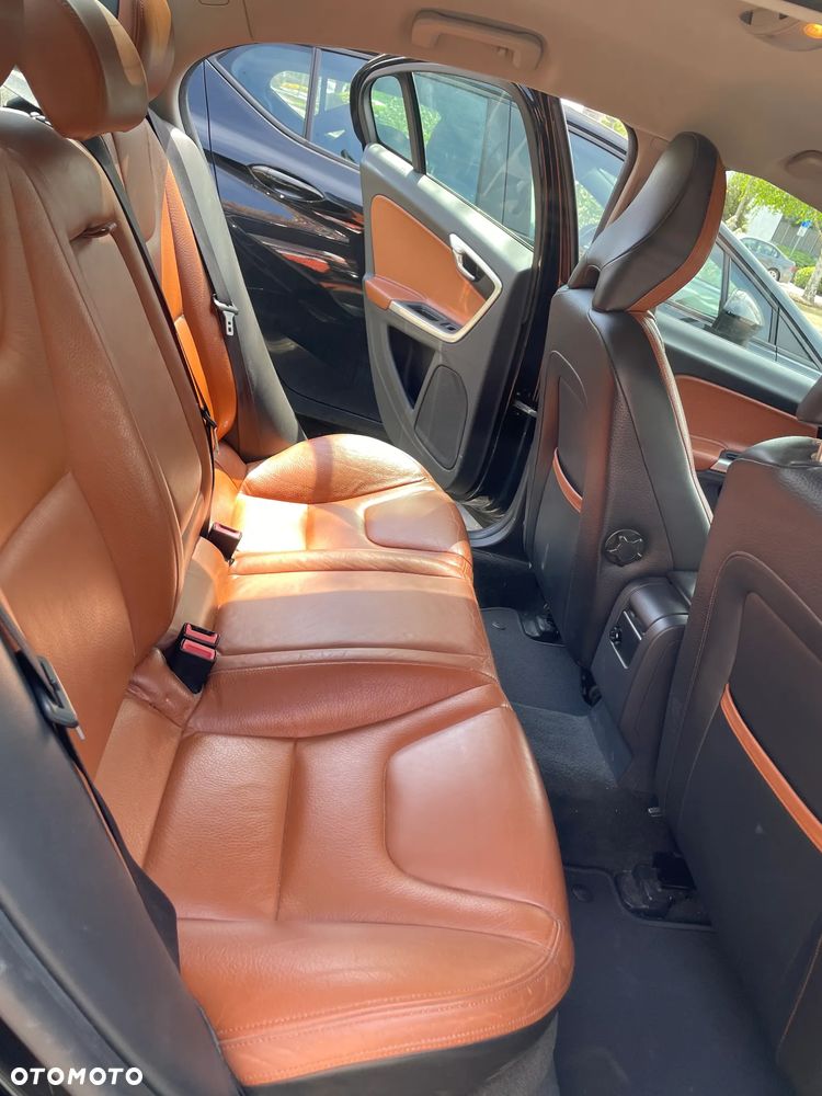 Volvo S60 - 12