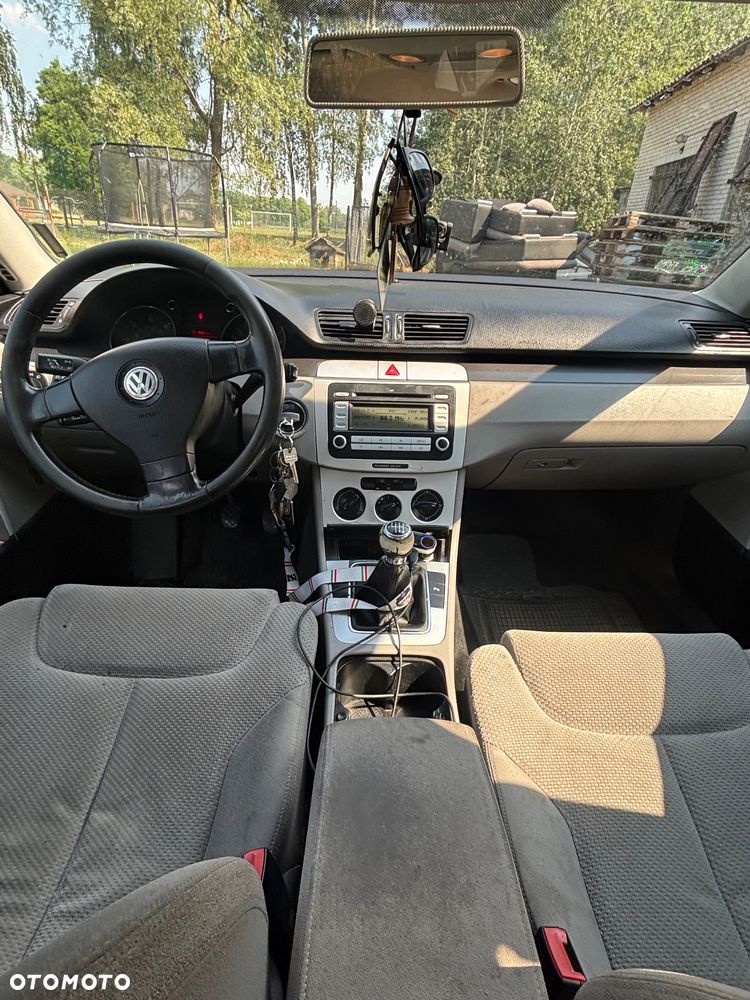 Volkswagen Passat 2.0 TDI DPF 4Mot Comfortline - 5