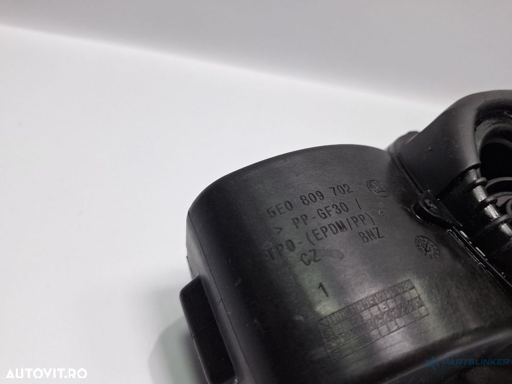 Usita rezervor LA7W SKODA OCTAVIA Combi 5E5 2012 - > TDI CKFC, CRMB, CYKA 5E0809702 - 2