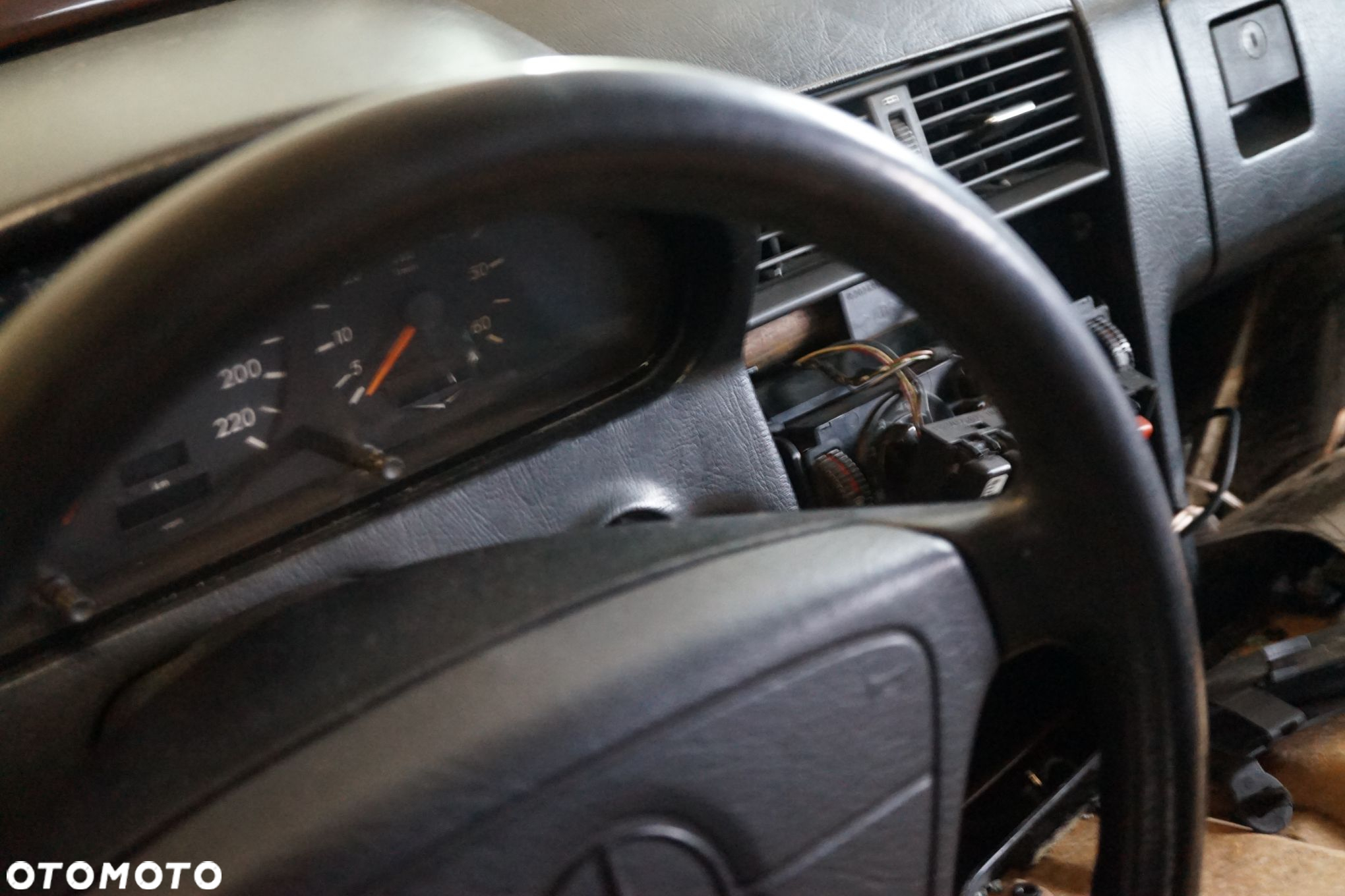 KIEROWNICA C-KLASA W202  MERCEDES 1993-1997 - 5