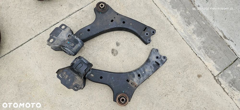 Zwrotnica piasta lewa prawa przód zacisk jarzmo wahacz tarcza Ford Mondeo Mk4 2,2 TDCI 2008r - 9