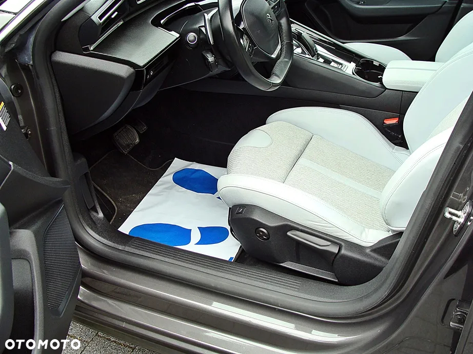 Peugeot 508 SW PureTech 180 EAT8 Allure - 17
