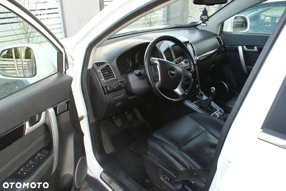 Chevrolet Captiva 2.2 Diesel 4WD LTZ - 7