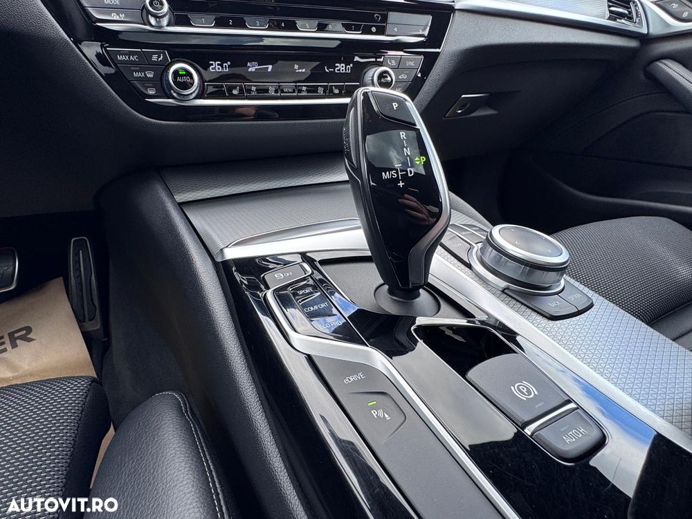 BMW Seria 5 - 21