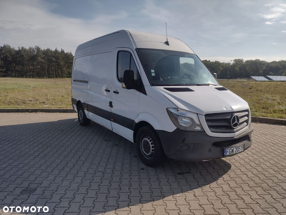 Mercedes-Benz Sprinter - 9
