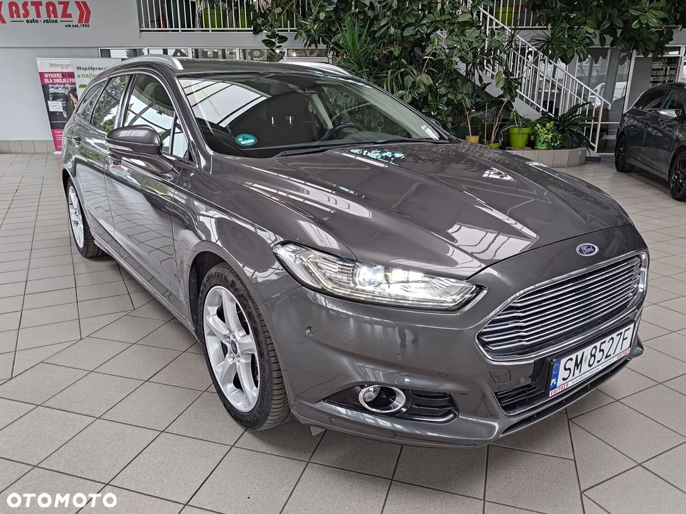 Ford Mondeo 2.0 EcoBoost Titanium - 9