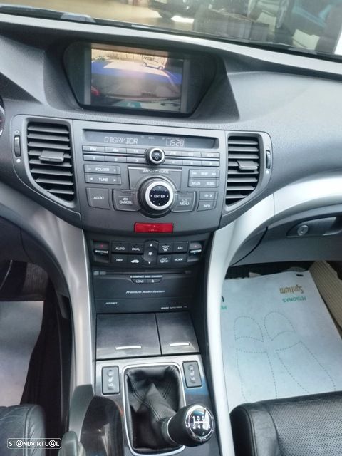 Honda Accord Tourer 2.2 i-DTEC Executive Navi - 14