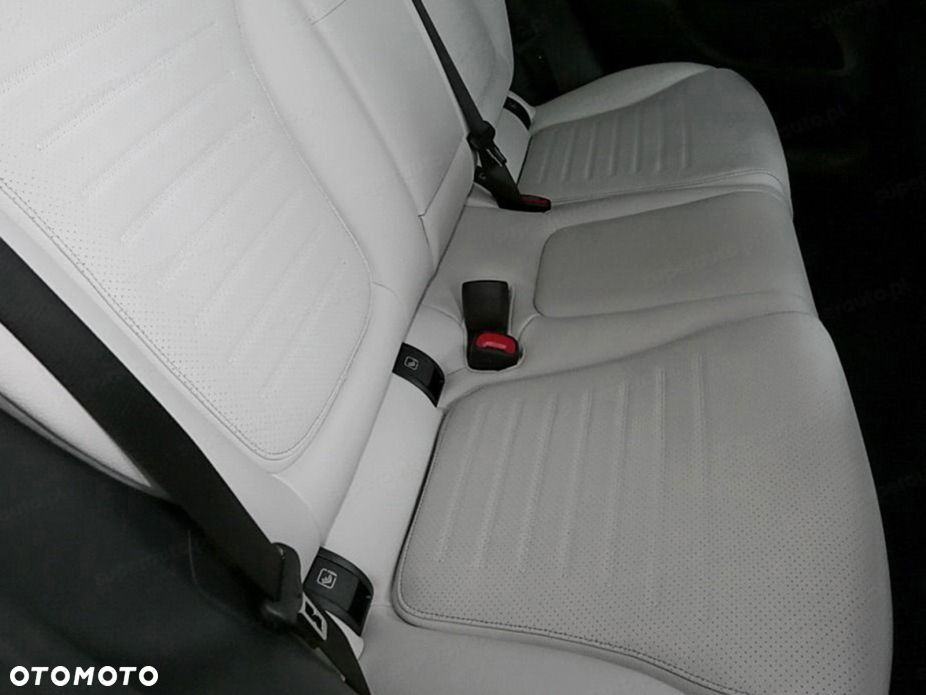 Mercedes-Benz GLC 200 mHEV 4-Matic AMG Line - 11