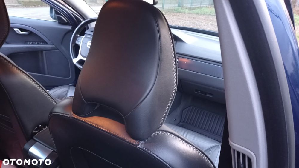 Volvo V70 D4 Ocean Race - 30