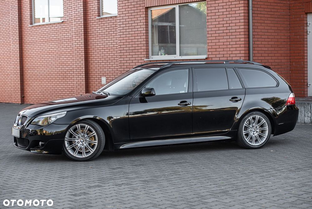 BMW Seria 5 523i - 7