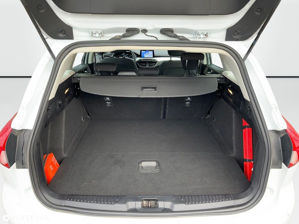 Ford Focus - 17