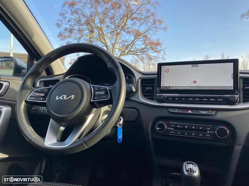 Kia XCeed 1.5 T-GDI Sport - 14