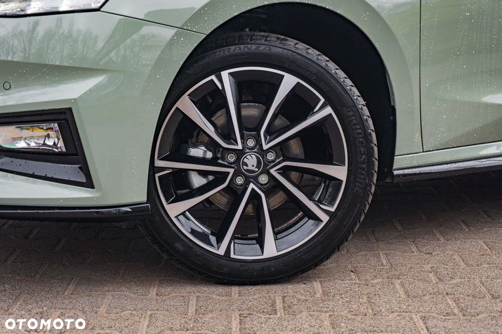 Skoda Fabia - 12