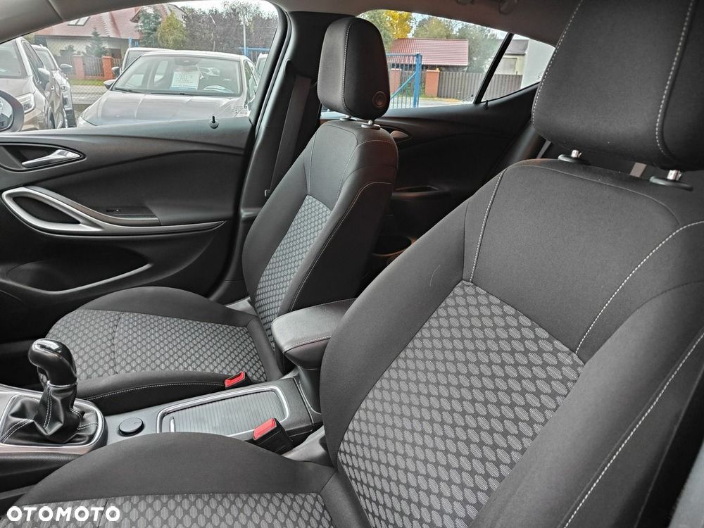 Opel Astra 1.4 Turbo Active - 15