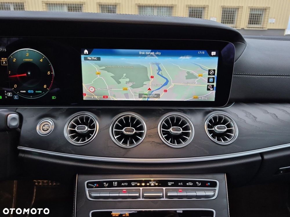 Mercedes-Benz CLS - 25