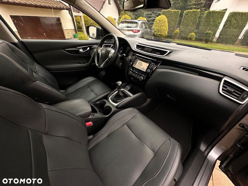 Nissan Qashqai 1.2 DIG-T Tekna EU6 - 23