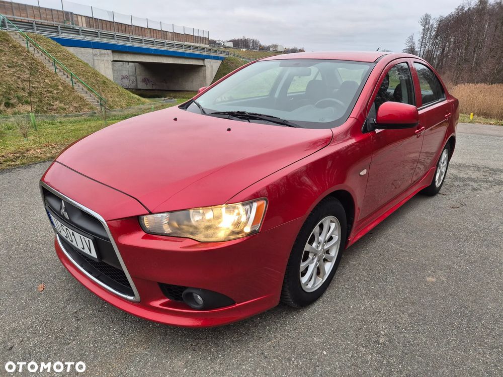 Mitsubishi Lancer 1.6 Invite - 25