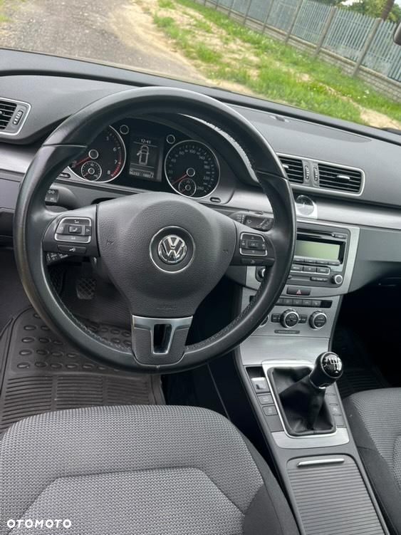 Volkswagen Passat 1.4 TSI BMT Highline - 6