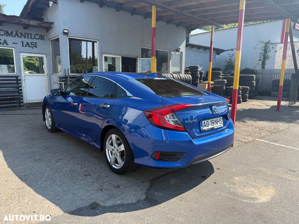 Honda Civic 1.5 VTEC Turbo CVT Executive - 4
