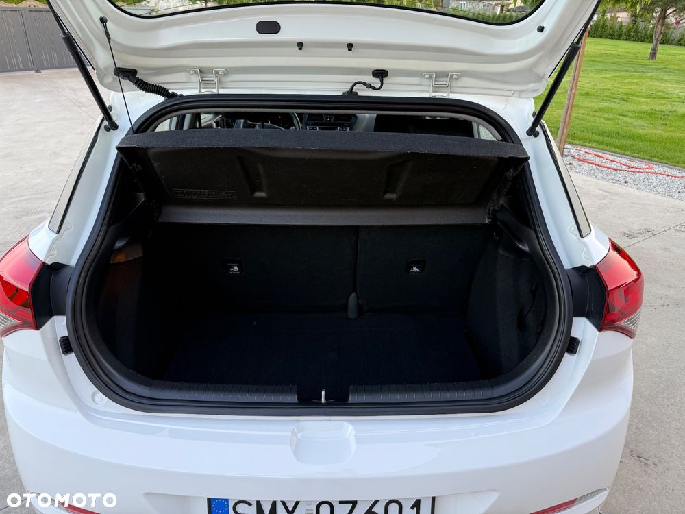 Hyundai i20 1.2 Select - 33
