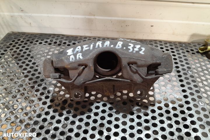 Etrier fata dreapta Opel Zafira B [2005 - 2010] Minivan 5-usi 1.6 MT - 2