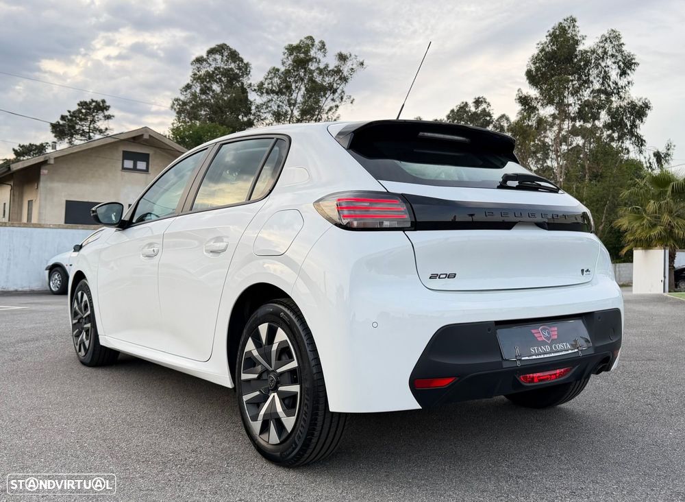Peugeot 208 1.2 PureTech Active Pack - 4