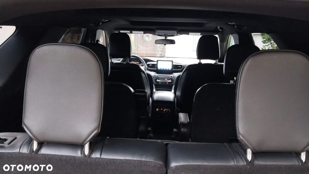 Ford Explorer - 9